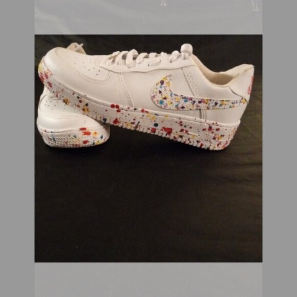 NIKE AIR FORCE ONES - Picture 4 of 13